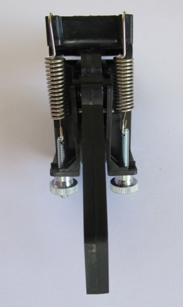Přítlačná klapka pro řezací plotry Liyu řady SC/TC - 4