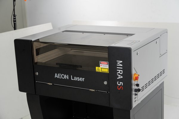 Laserová gravírka Aeon MIRA 5S 500 x 300 mm 40 W - 10