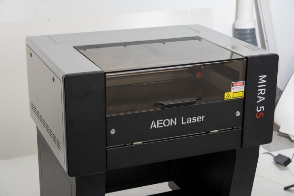 Laserová gravírka Aeon MIRA 5S 500 x 300 mm 30 W RF - 9