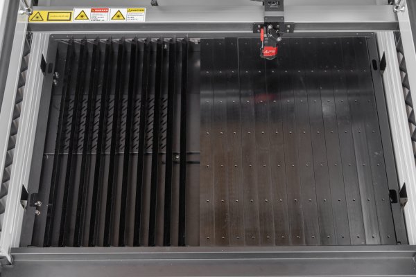 Laserová gravírka Aeon MIRA 7S 700 x 500 mm 40 W - 12
